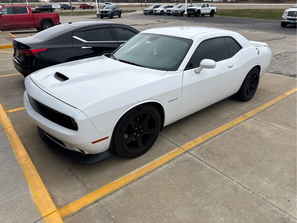 2020 Dodge Challenger R/T RWD