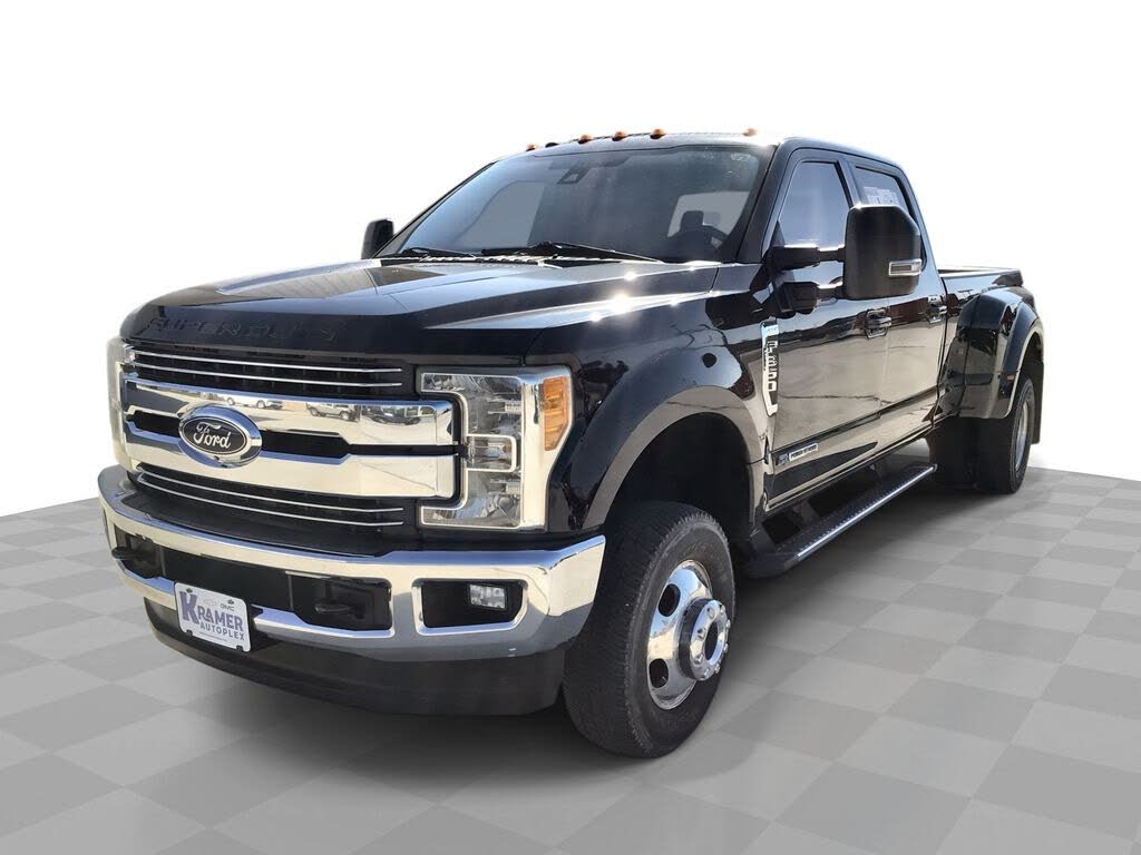 2017 Ford F-350 Super Duty Lariat Crew Cab LB DRW 4WD
