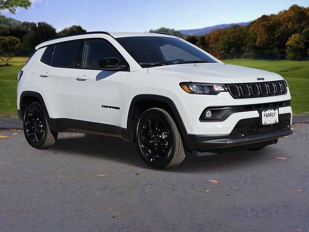 2026 Jeep Compass Latitude Altitude 4WD