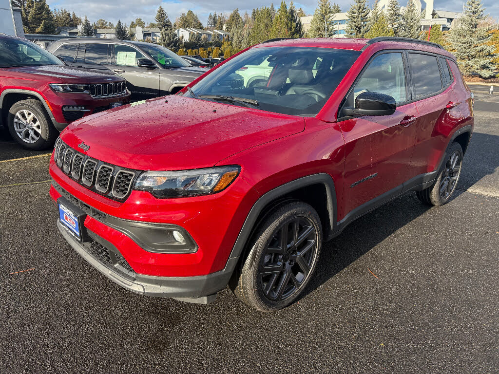 2026 Jeep Compass Latitude Altitude 4WD