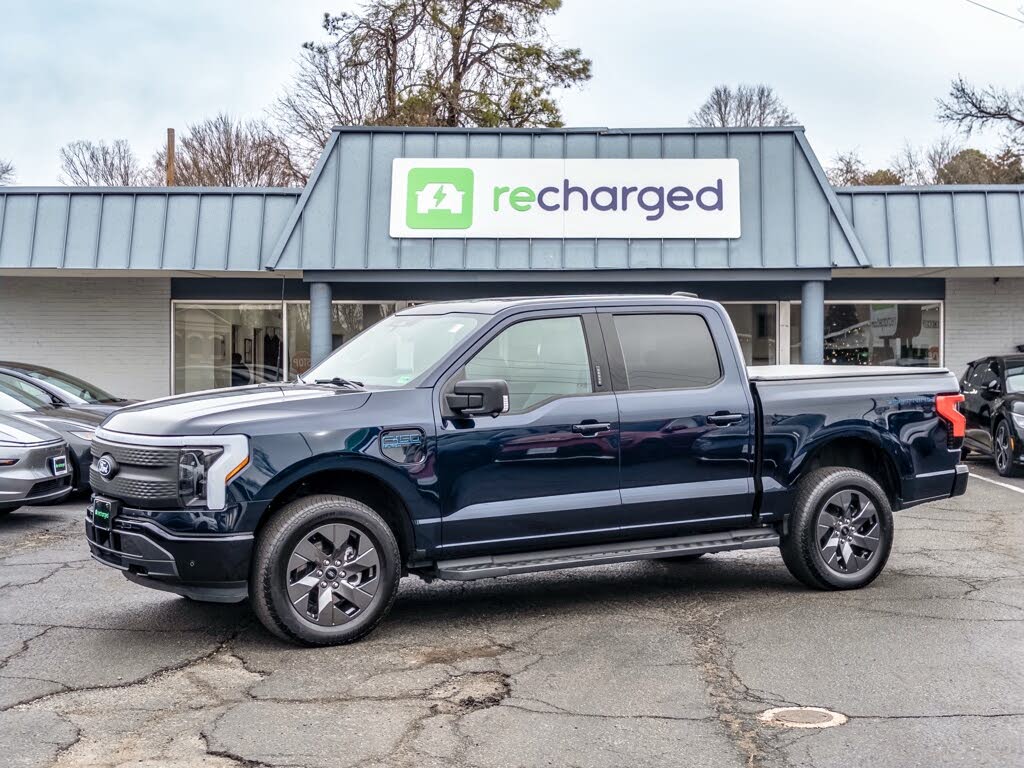 2024 Ford F-150 Lightning Flash SuperCrew AWD