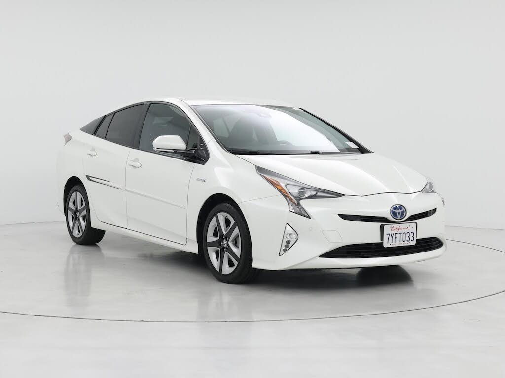 2017 Toyota Prius Four Touring FWD