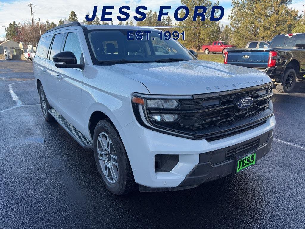 2025 Ford Expedition MAX Active 4WD