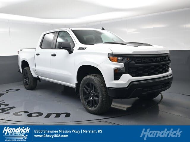 2026 Chevrolet Silverado 1500 Custom Trail Boss Crew Cab 4WD