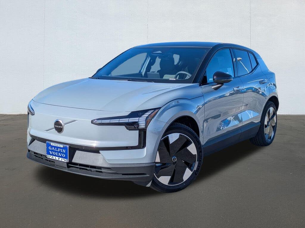 2026 Volvo EX30 Twin Plus eAWD