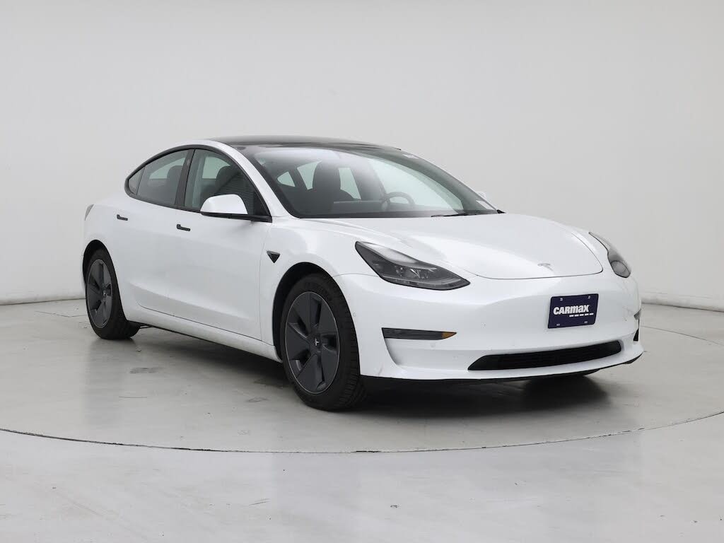 2022 Tesla Model 3 RWD