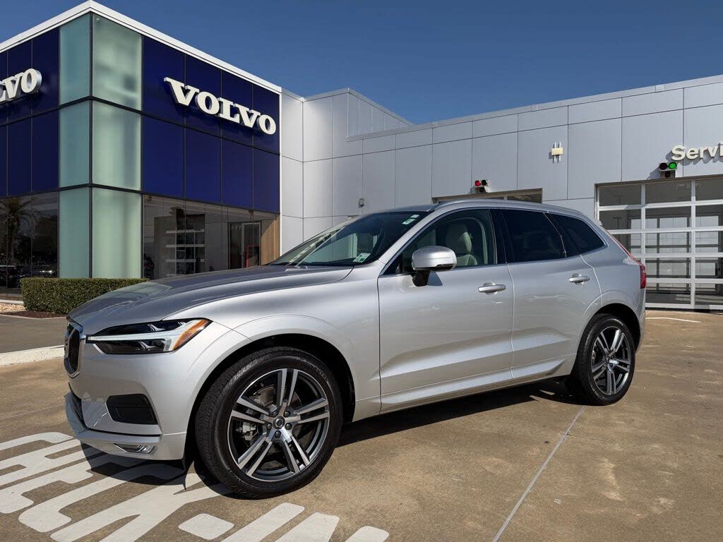 2021 Volvo XC60 T5 Momentum AWD