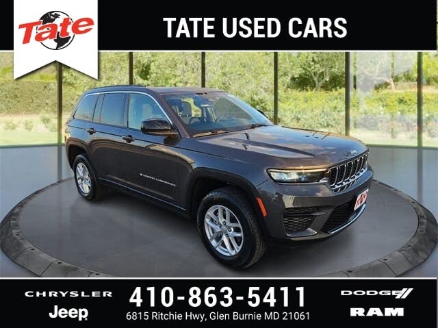 2024 Jeep Grand Cherokee Laredo 4WD
