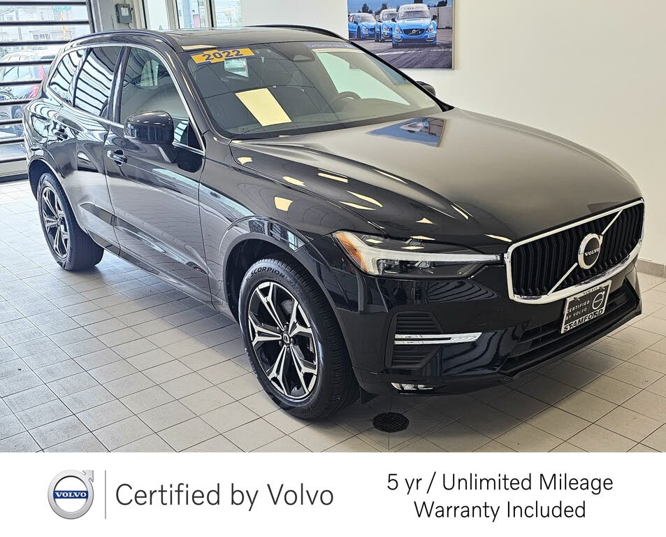 2022 Volvo XC60 B5 Momentum AWD