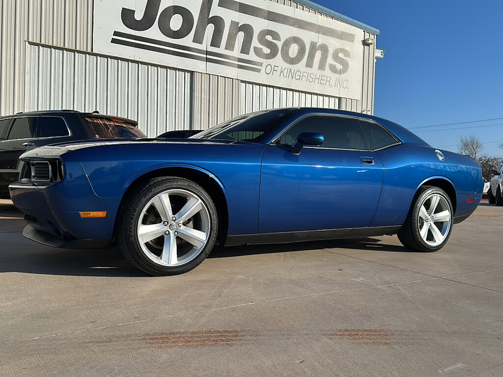 2009 Dodge Challenger SE RWD