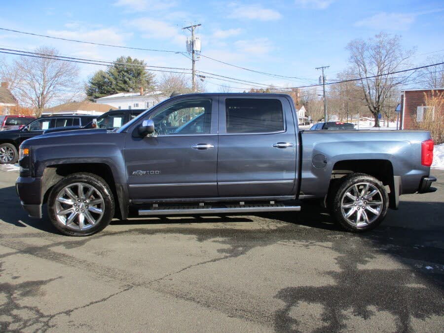 2018 Chevrolet Silverado 1500 LTZ Crew Cab 4WD