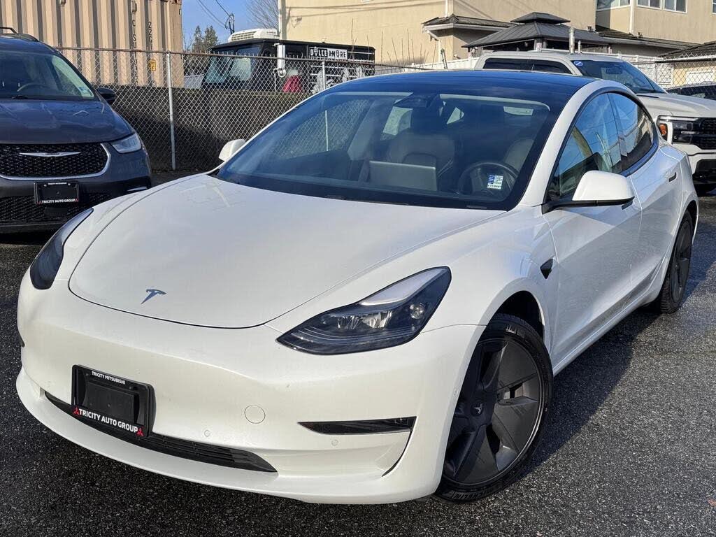 Tesla Model 3 Standard Range Plus RWD 2021