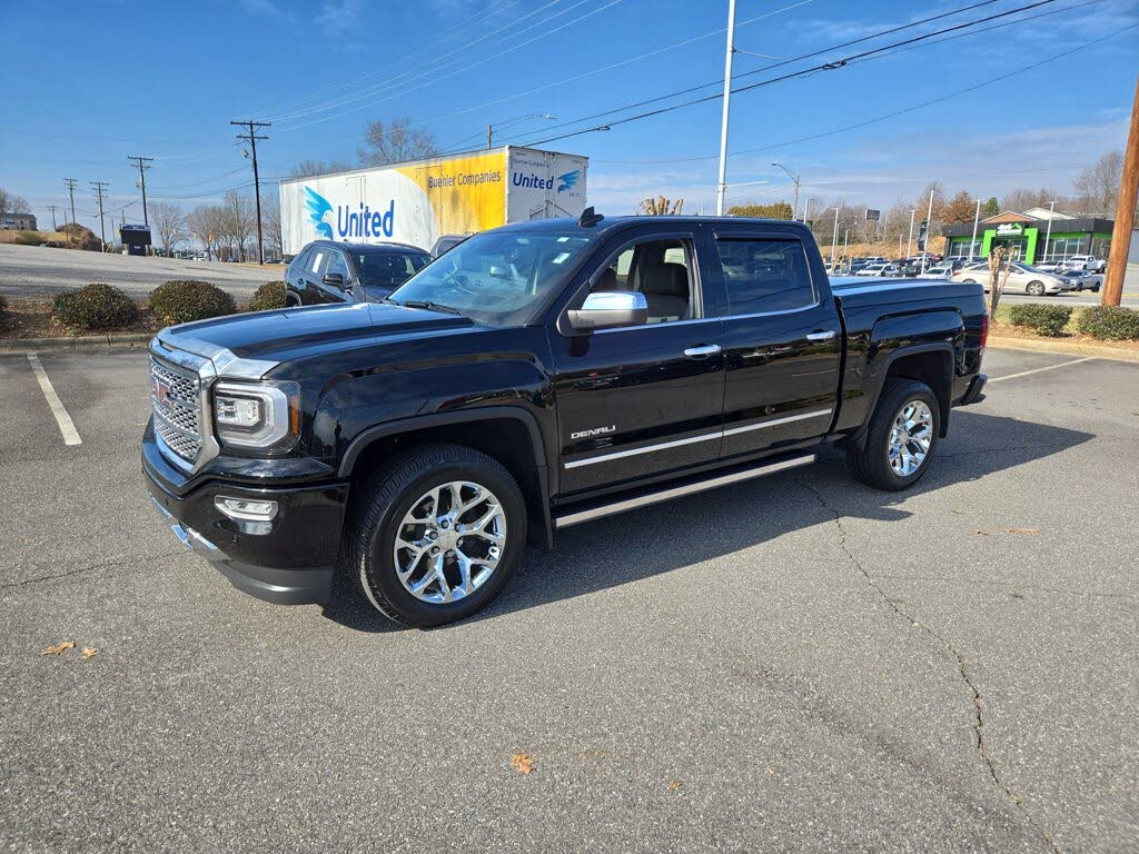 2018 GMC Sierra 1500 Denali Crew Cab 4WD