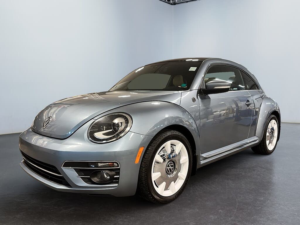 2019 Volkswagen Beetle Wolfsburg Edition Hatchback FWD