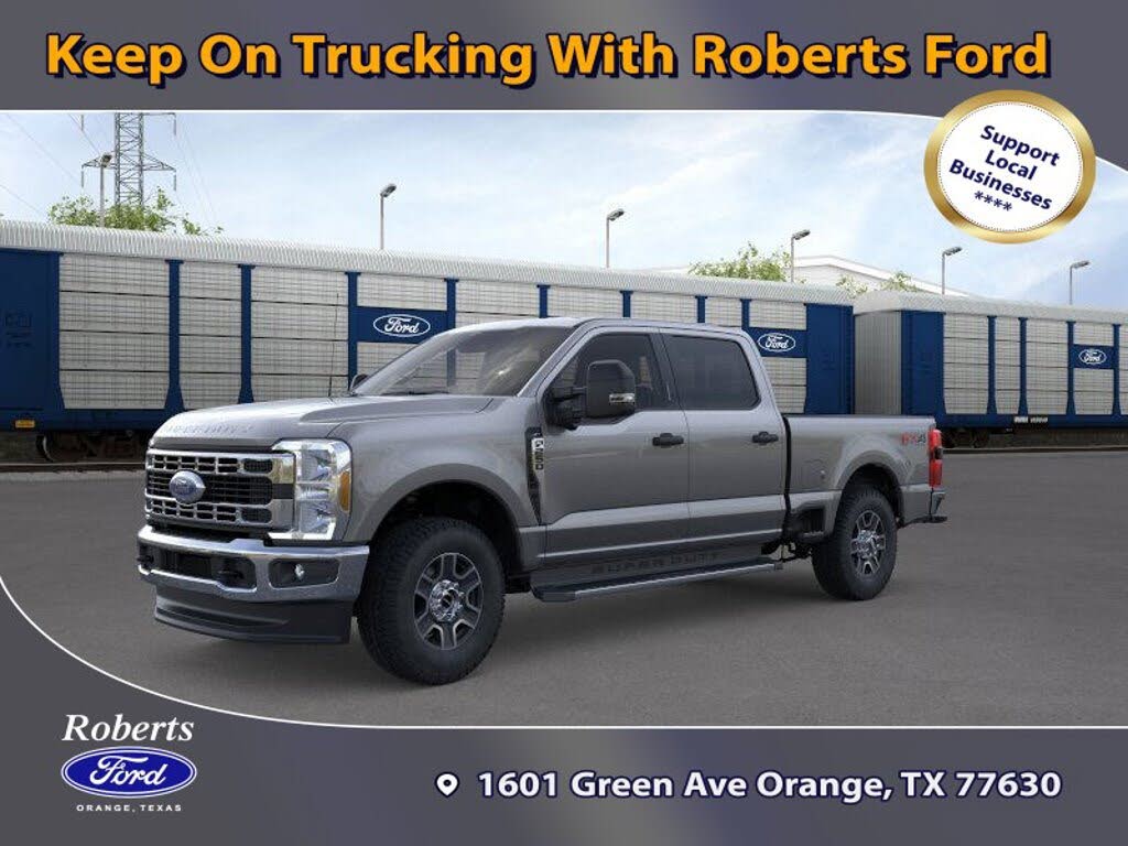 2025 Ford F-250 Super Duty XLT Crew Cab 4WD
