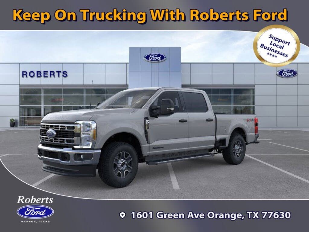 2025 Ford F-250 Super Duty XLT Crew Cab 4WD