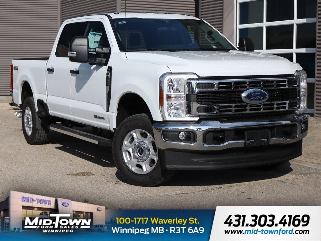 2026 Ford F-250 Super Duty XLT Crew Cab 4WD