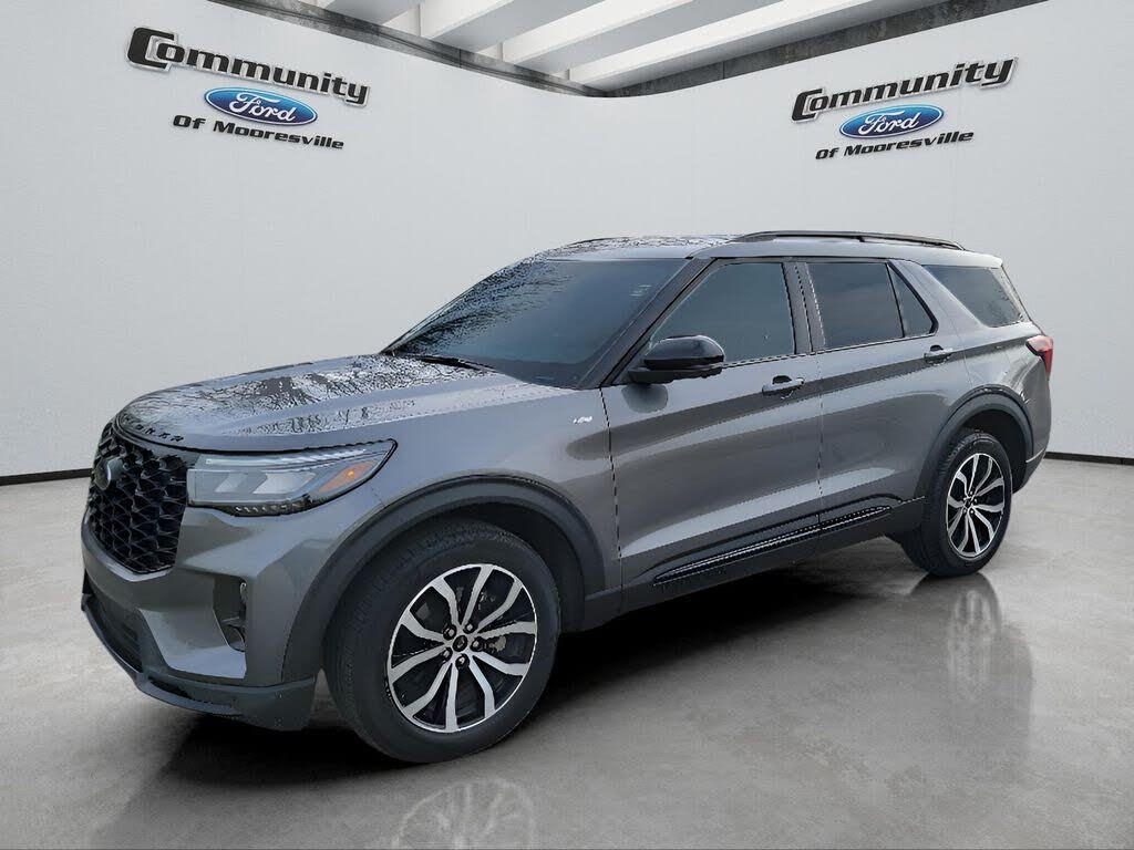 2025 Ford Explorer ST-Line AWD