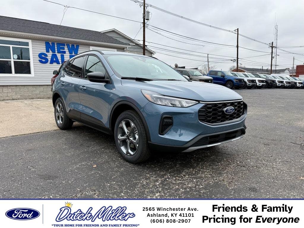 2026 Ford Escape ST-Line AWD
