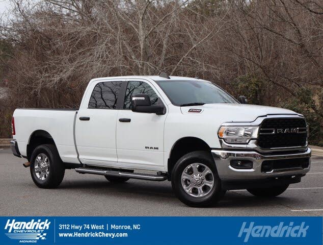 2024 RAM 2500 Big Horn Crew Cab 4WD