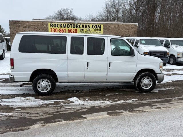 2010 Ford E-Series E-350 XLT Super Duty Passenger Van