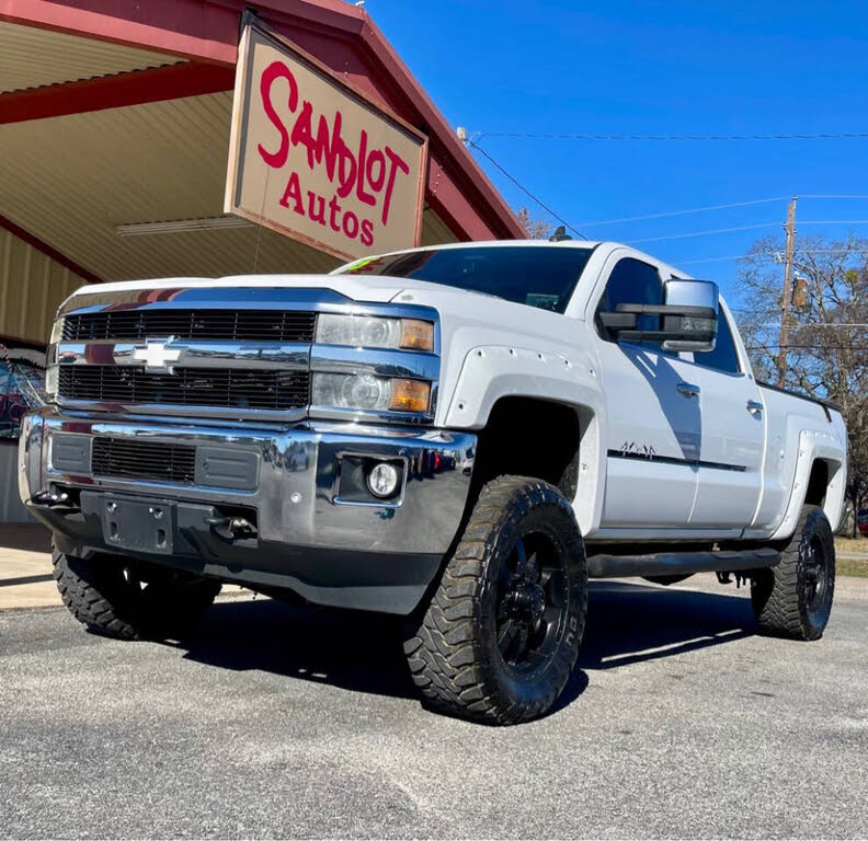 2015 Chevrolet Silverado 2500HD LTZ Crew Cab 4WD