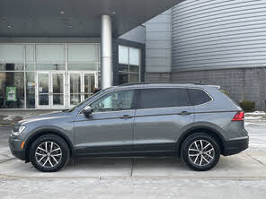 Volkswagen Tiguan SEL R-Line 4Motion