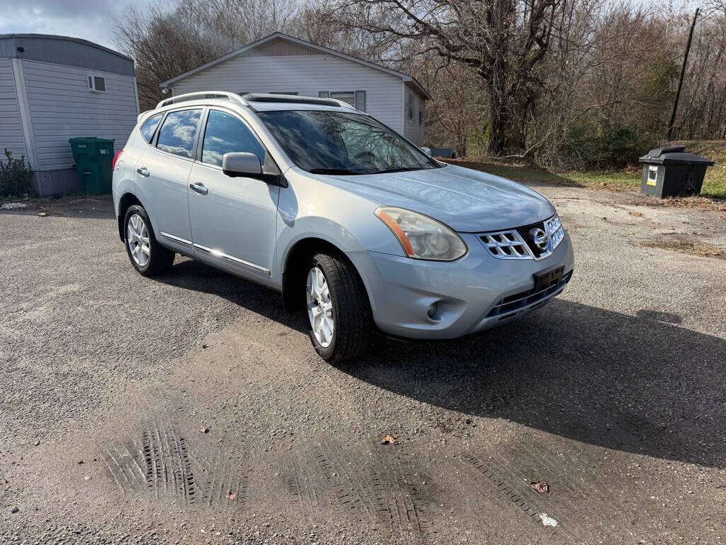2013 Nissan Rogue SV with SL AWD