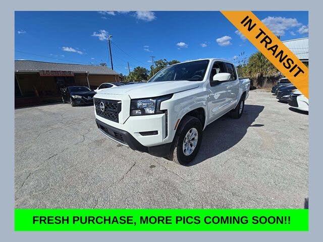 2024 Nissan Frontier SV Crew Cab 4WD