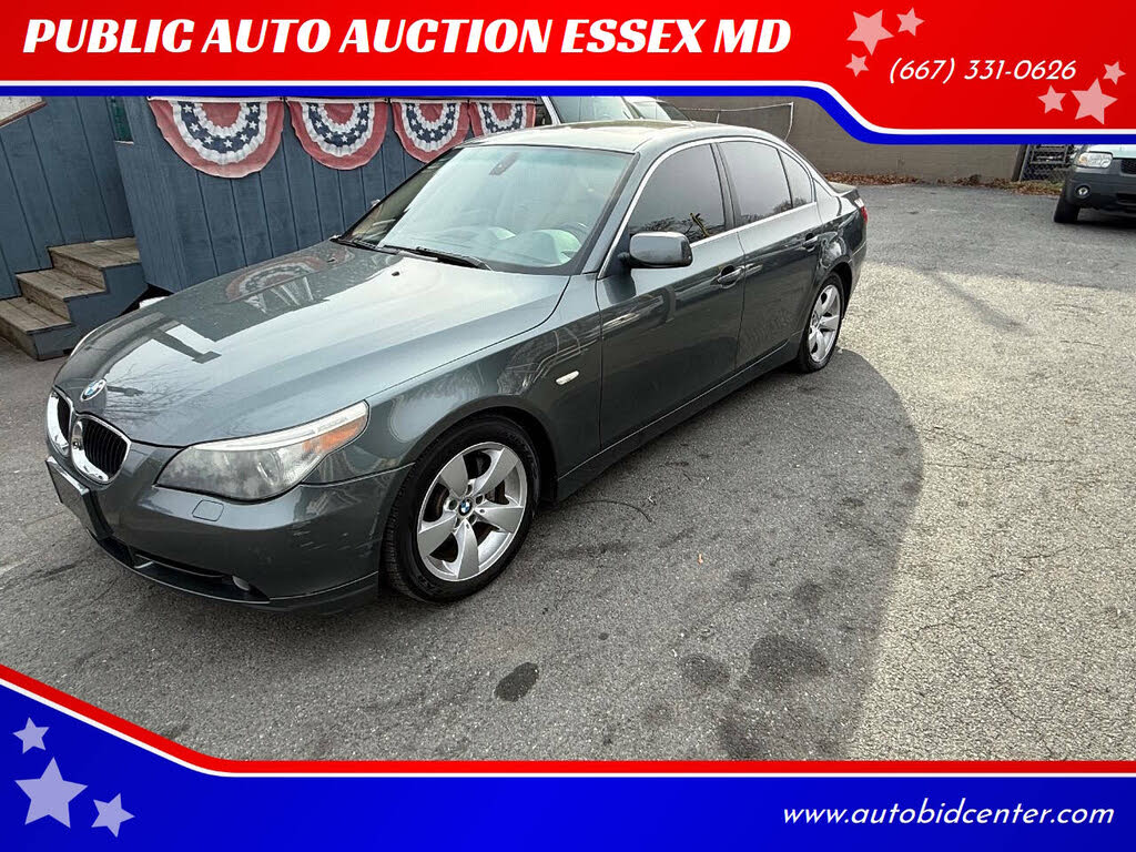 2004 BMW 5 Series 530i Sedan RWD