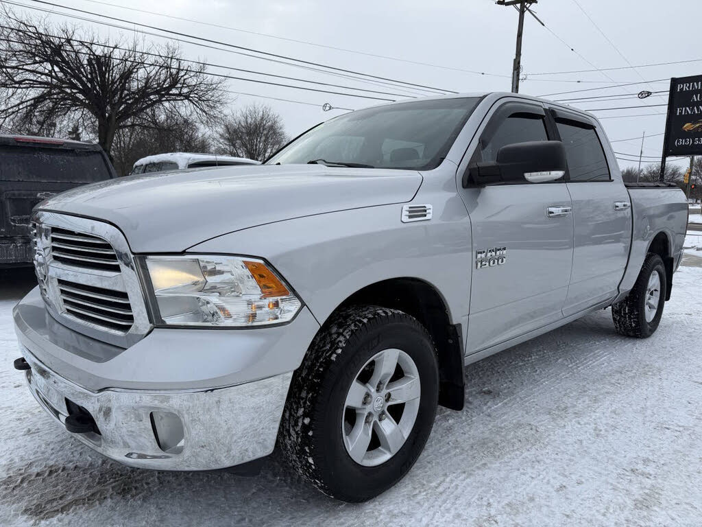 2013 RAM 1500 SLT Crew Cab 4WD