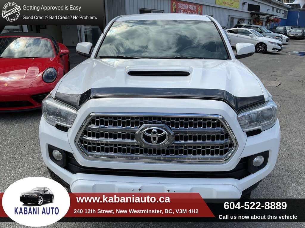 2017 Toyota Tacoma TRD Sport V6 Double Cab LB 4WD
