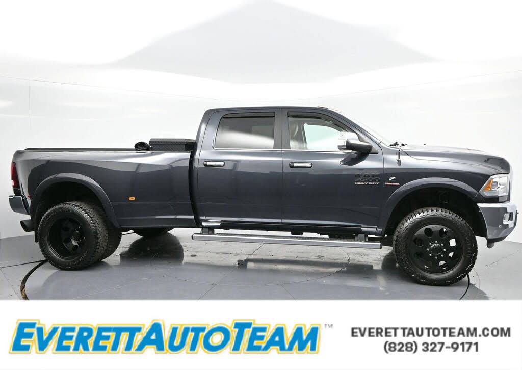 2018 RAM 3500 Laramie Longhorn Crew Cab LB DRW 4WD