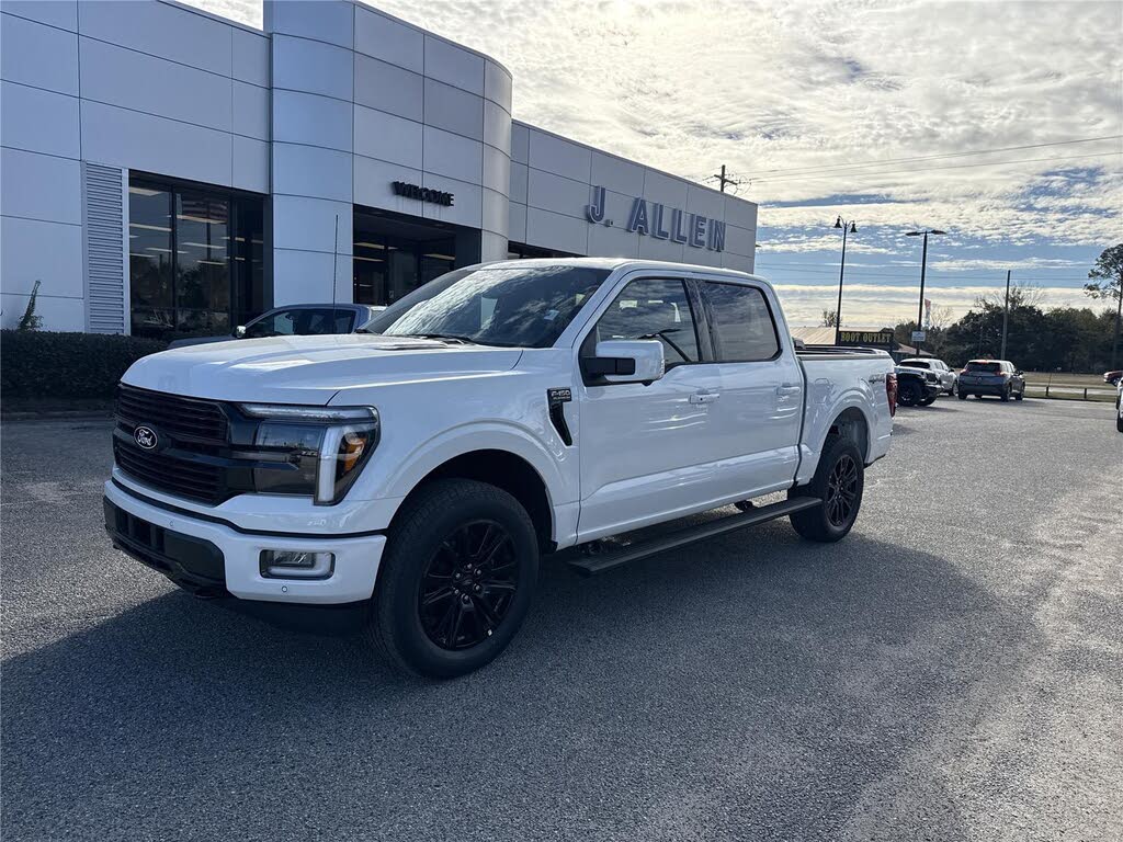 2025 Ford F-150 Platinum SuperCrew 4WD