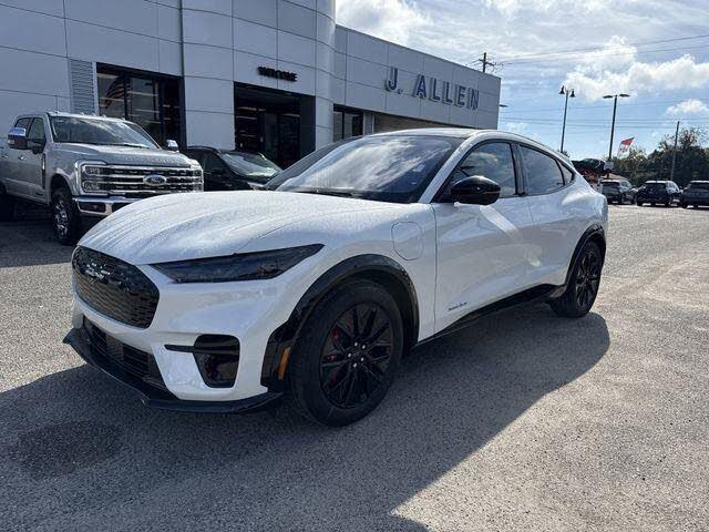 2025 Ford Mustang Mach-E Premium RWD