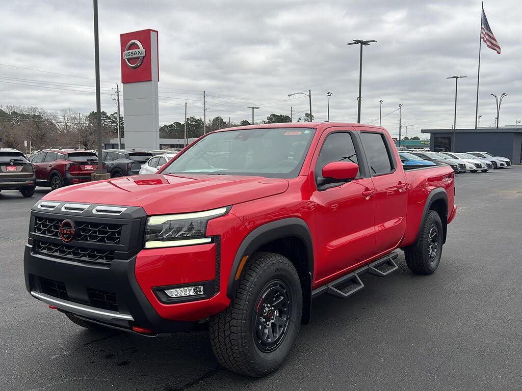 2026 Nissan Frontier PRO-4X Crew Cab LB 4WD