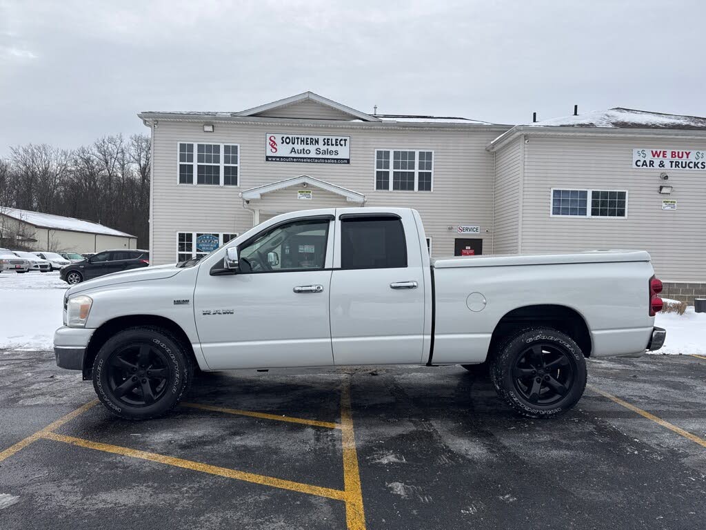 2008 Dodge RAM 1500 ST Quad Cab 4WD