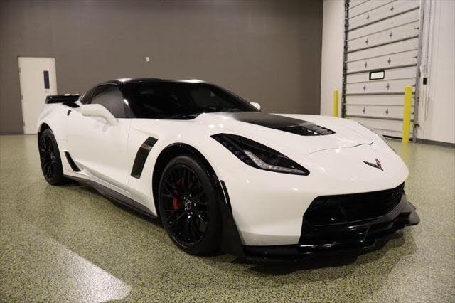 2015 Chevrolet Corvette Z06 2LZ Coupe RWD