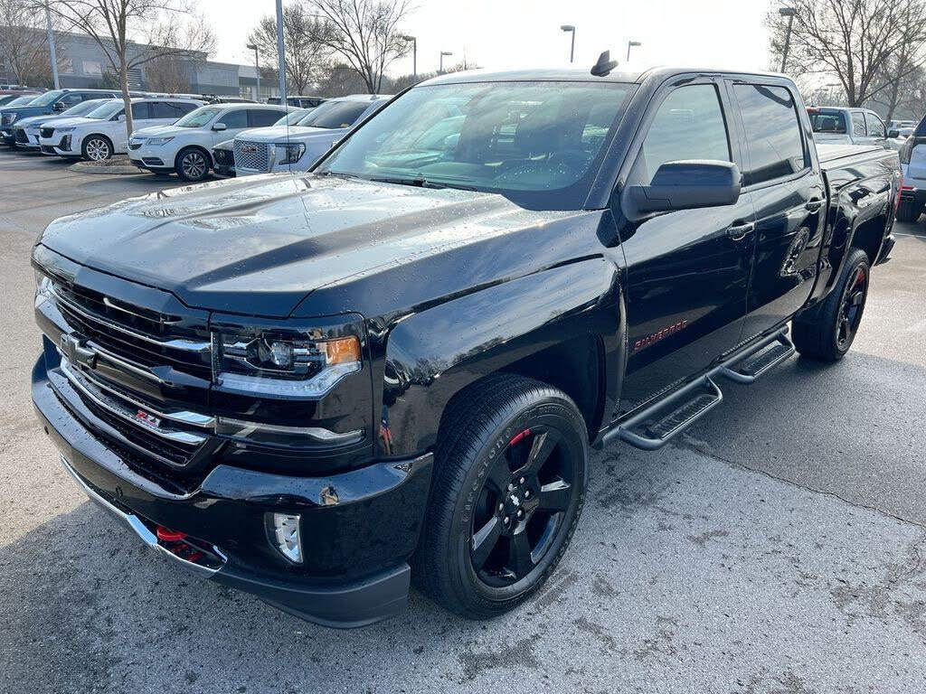 2018 Chevrolet Silverado 1500 LTZ Crew Cab 4WD