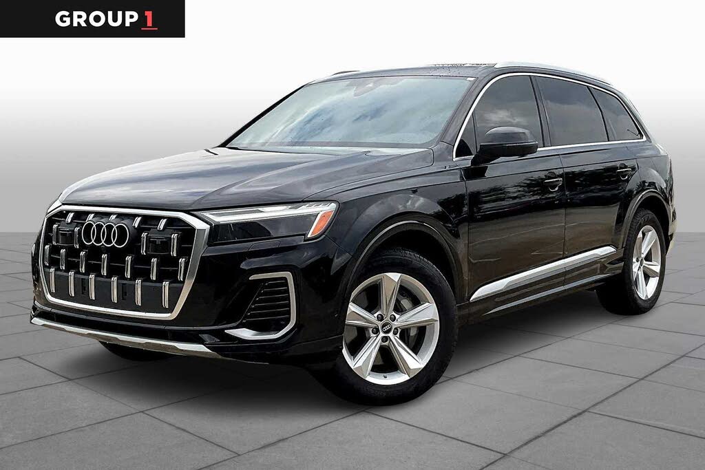2025 Audi Q7 quattro Premium 55 TFSI