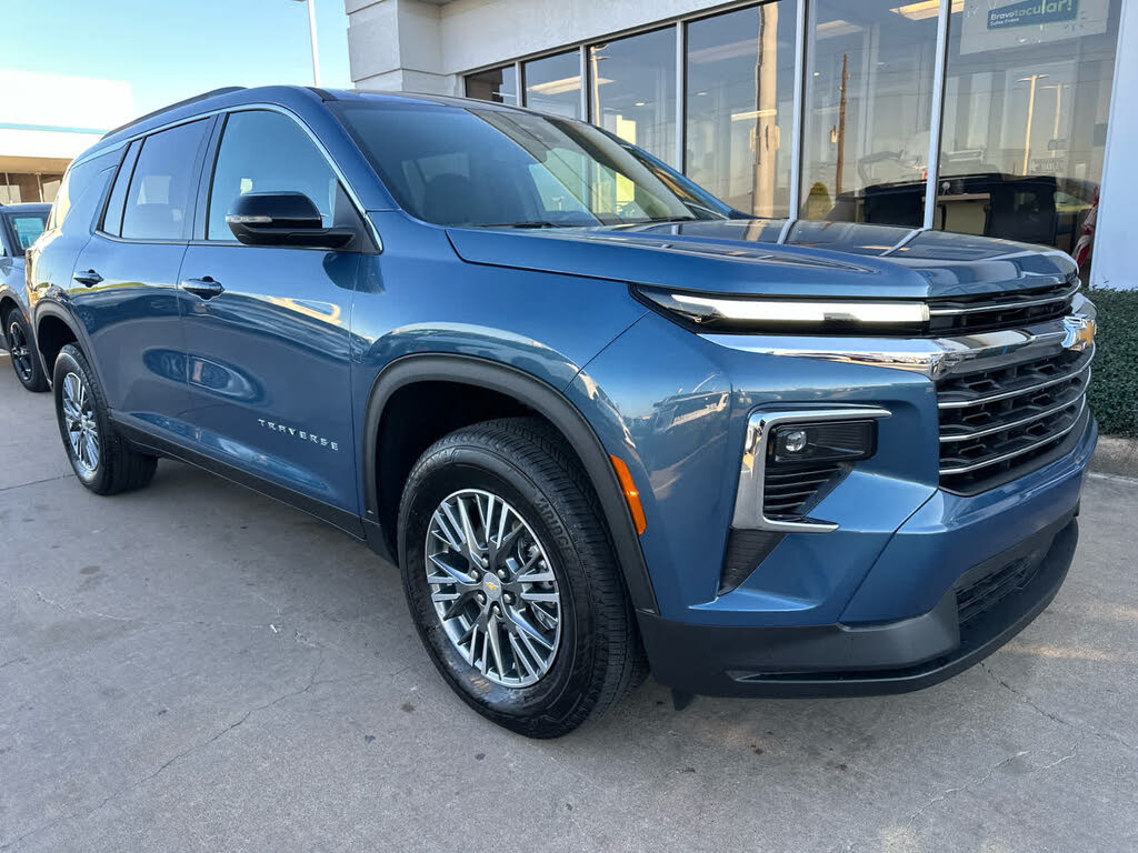 2025 Chevrolet Traverse LT AWD