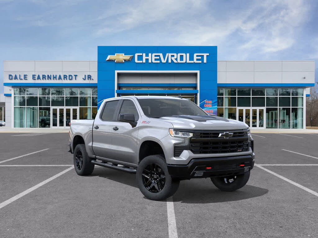 2026 Chevrolet Silverado 1500 LT Trail Boss Crew Cab 4WD