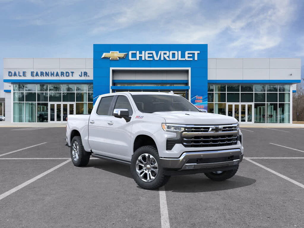 2026 Chevrolet Silverado 1500 LTZ Crew Cab 4WD