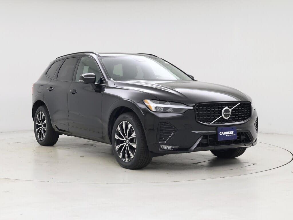2025 Volvo XC60 B5 Plus Dark Theme AWD