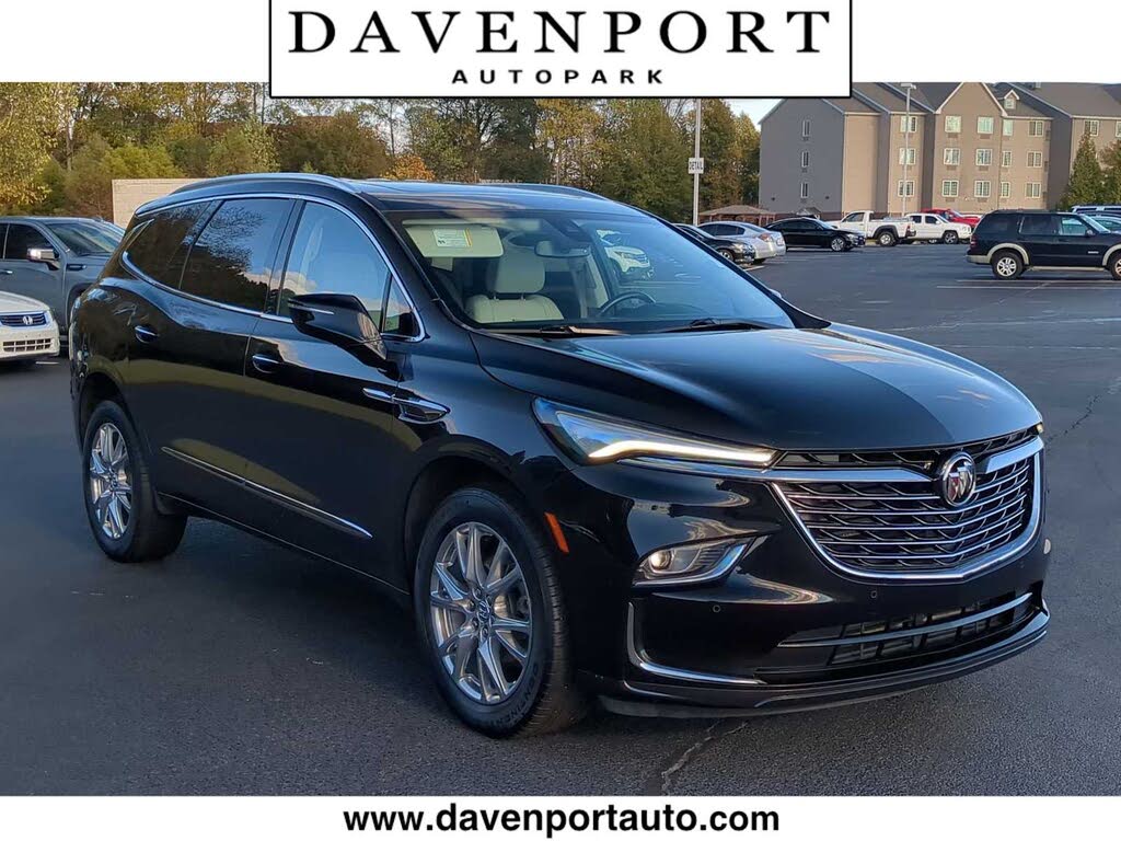 2023 Buick Enclave Essence AWD