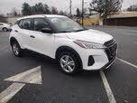 Nissan Kicks S FWD