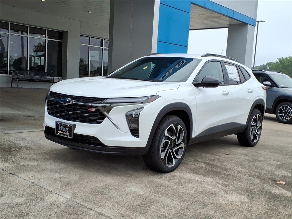 2025 Chevrolet Trax RS with 2RS FWD
