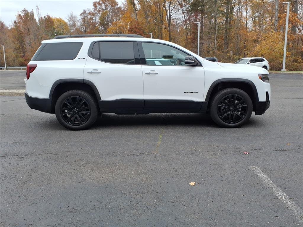 2023 GMC Acadia SLE FWD