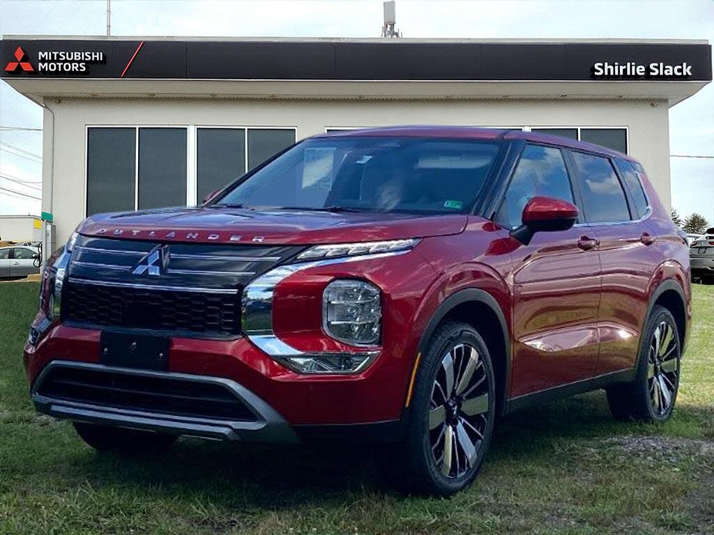 2025 Mitsubishi Outlander SE FWD