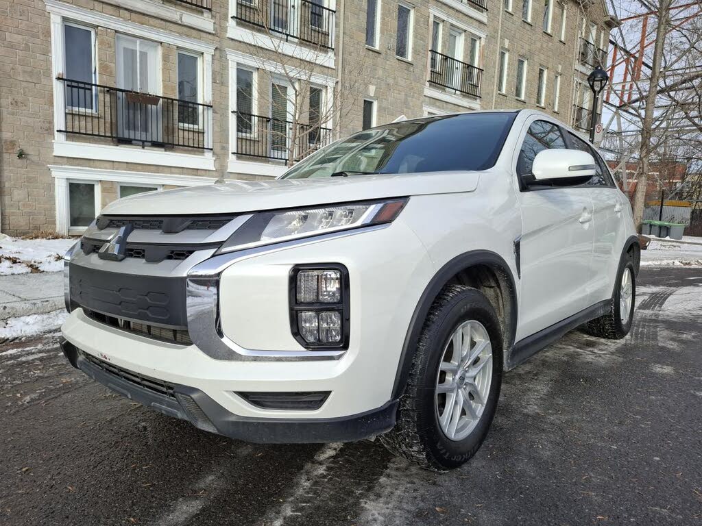 Mitsubishi RVR SE AWC 2021